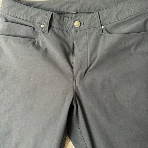 Lululemon Men’s 5Pocket Pant 31/30L - Picture 4 of 7